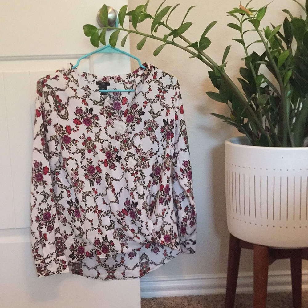Ann Taylor dressy top